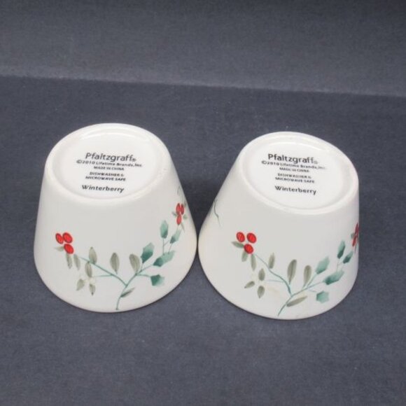 2 - Pfaltzgraff China WINTERBERRY WINTER BERRY 2 1/2 In High Dip Dishes Custards - Picture 4 of 4